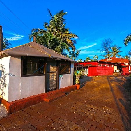 Whispering Woods Resort Lonavala Ngoại thất bức ảnh