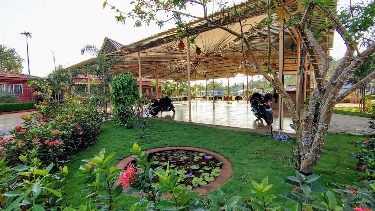 Whispering Woods Resort Lonavala Ngoại thất bức ảnh