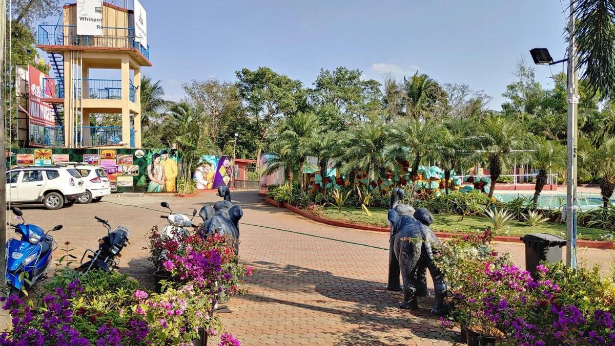 Whispering Woods Resort Lonavala Ngoại thất bức ảnh