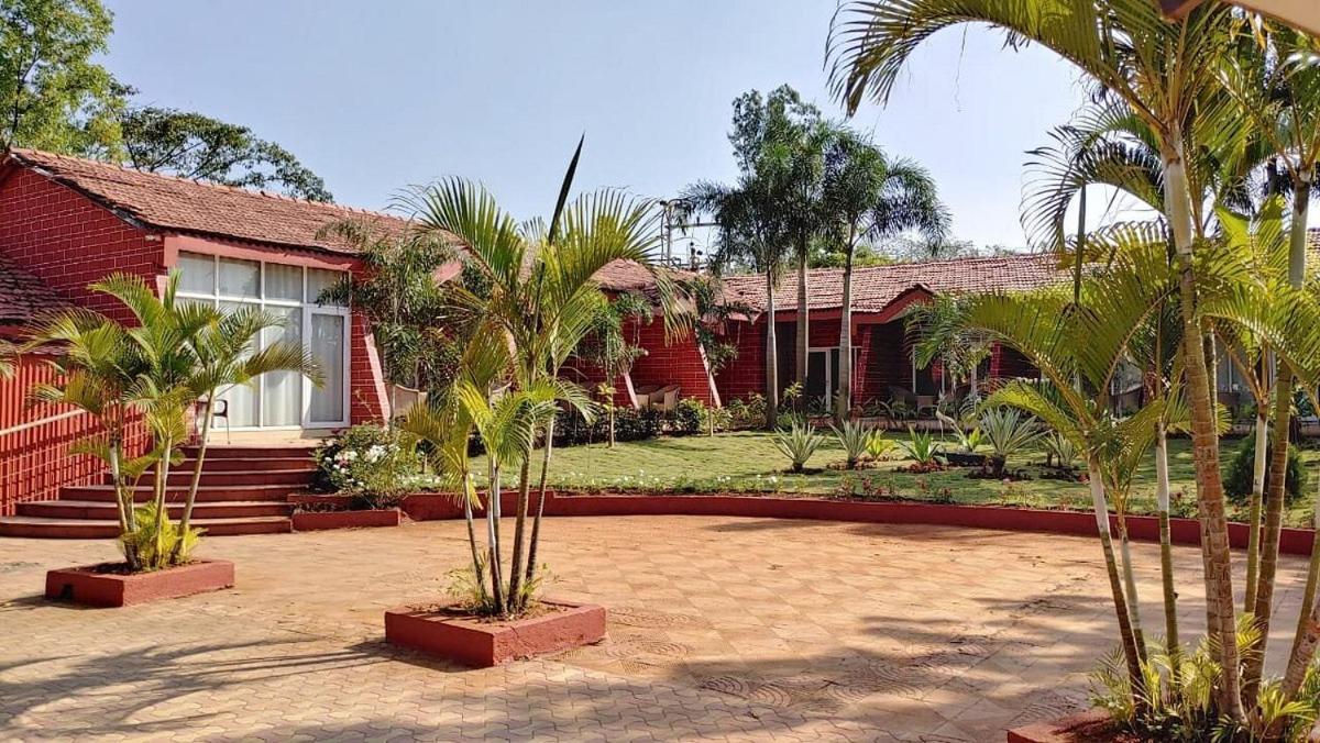 Whispering Woods Resort Lonavala Ngoại thất bức ảnh